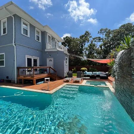Grandcraftsman Style Home With Pool And Hot Tub/ Center To All Of New Orleans